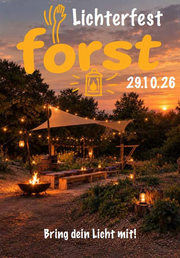 Plakat für Lichterfest Forst am 29.10.26 mit illuminiertem Waldgelände, Feuerschale und Sitzbereichen bei Sonnenuntergang.